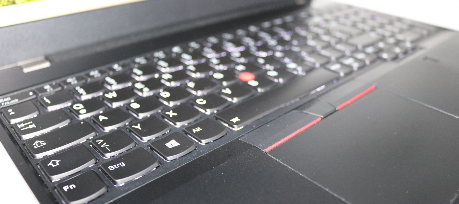 Lenovo ThinkPad T15p i7-10850H | 32GB RAM | 1TB SSD | GTX 1050 | 15,6" FHD Touch