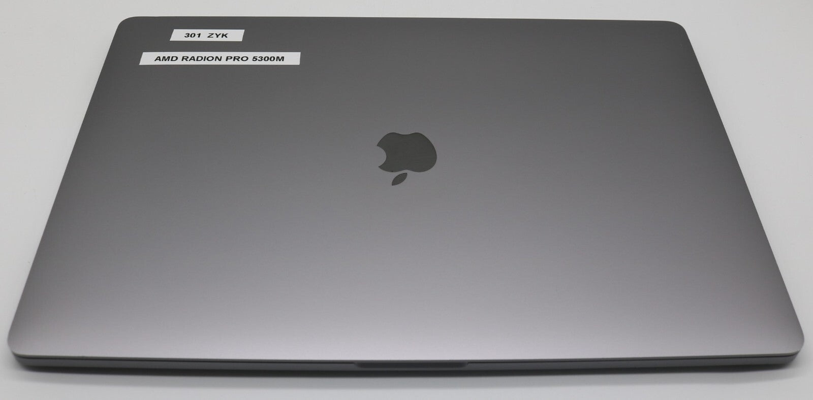 MacBook Pro 2019 16" i7-9th Gen 32GB RAM 512GB SSD AMD Radeon 5300  #770