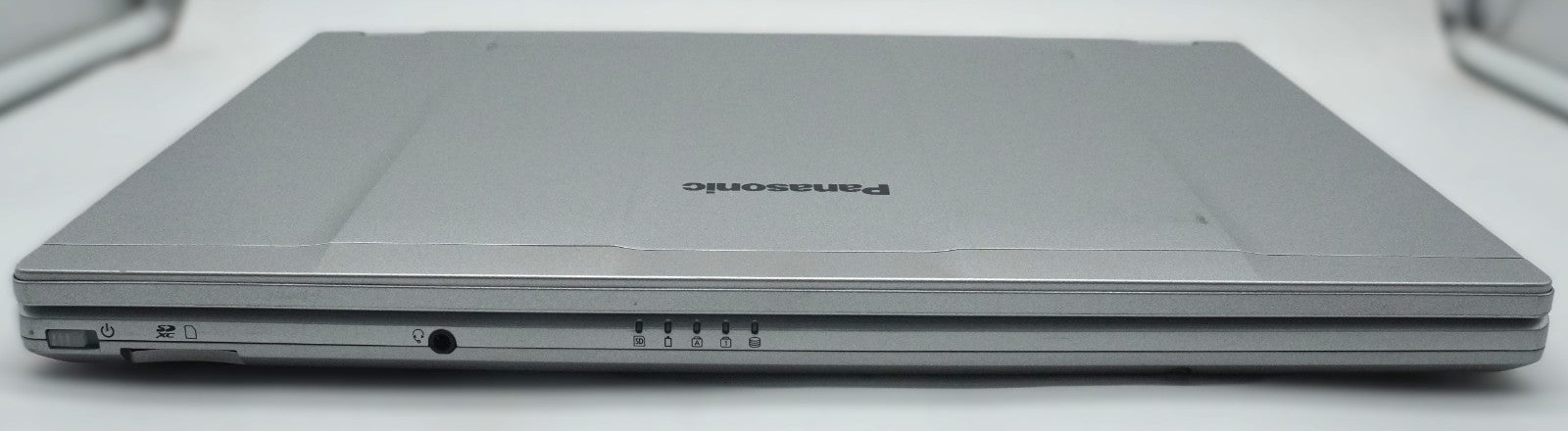Panasonic CFLV8-1 i7-8665U 16GB RAM 512GB SSD(SATA) Intel Graphics FullHD #W/S