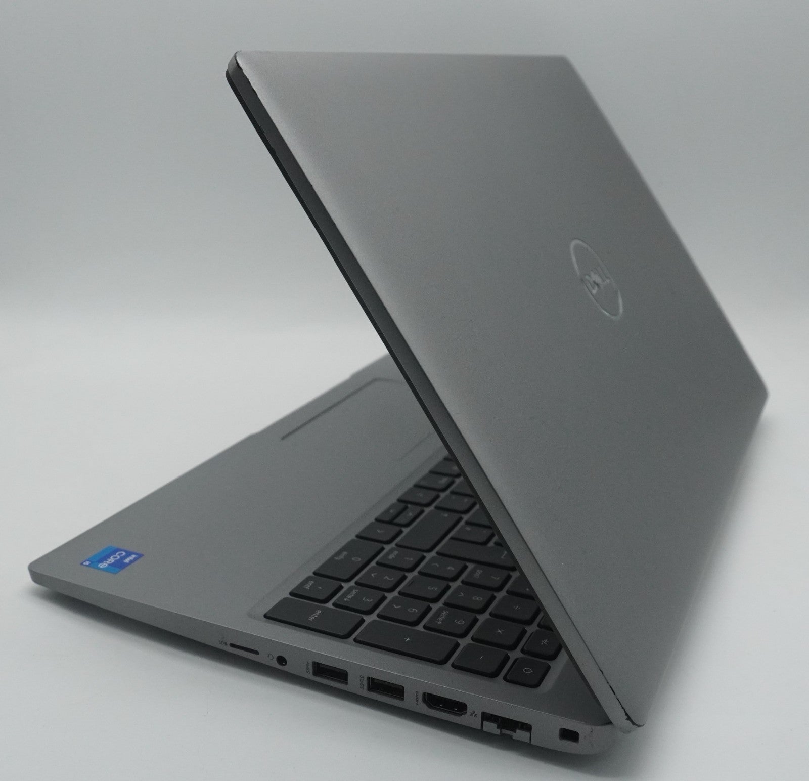 Dell Precision 3560 i5-1135G7 32GB RAM 512B SSD 15,6" FHD NVIDIA T500 Win11