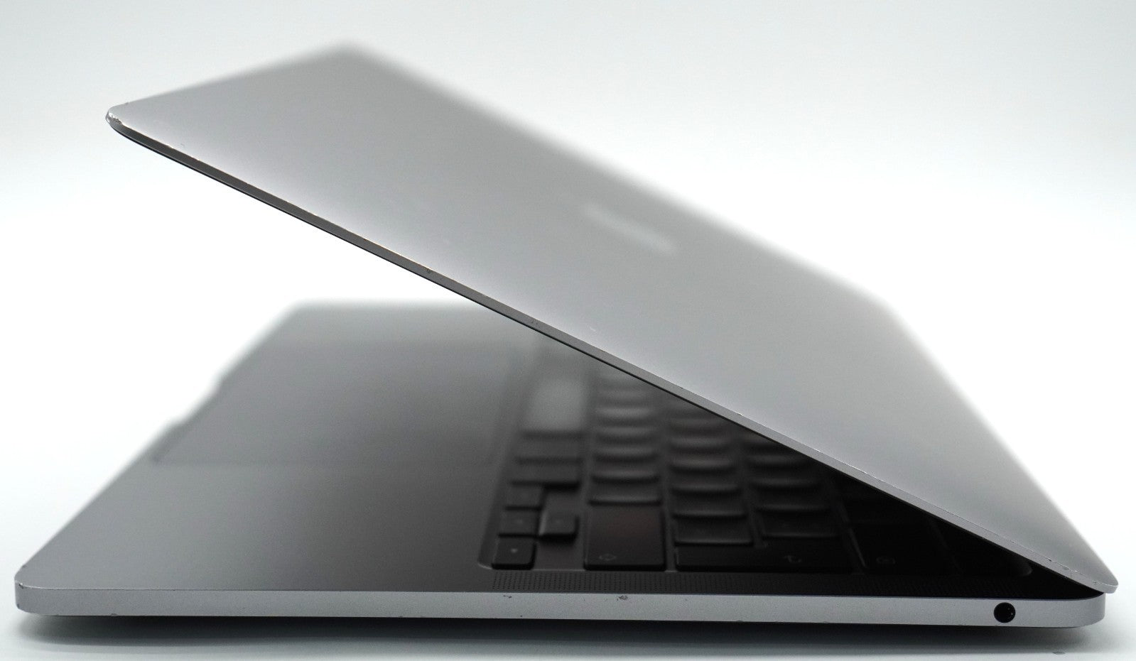 Apple MacBook Pro 13,3" M1 2020 16GB RAM 256GB SSD Retina Display OS Tahoe #387