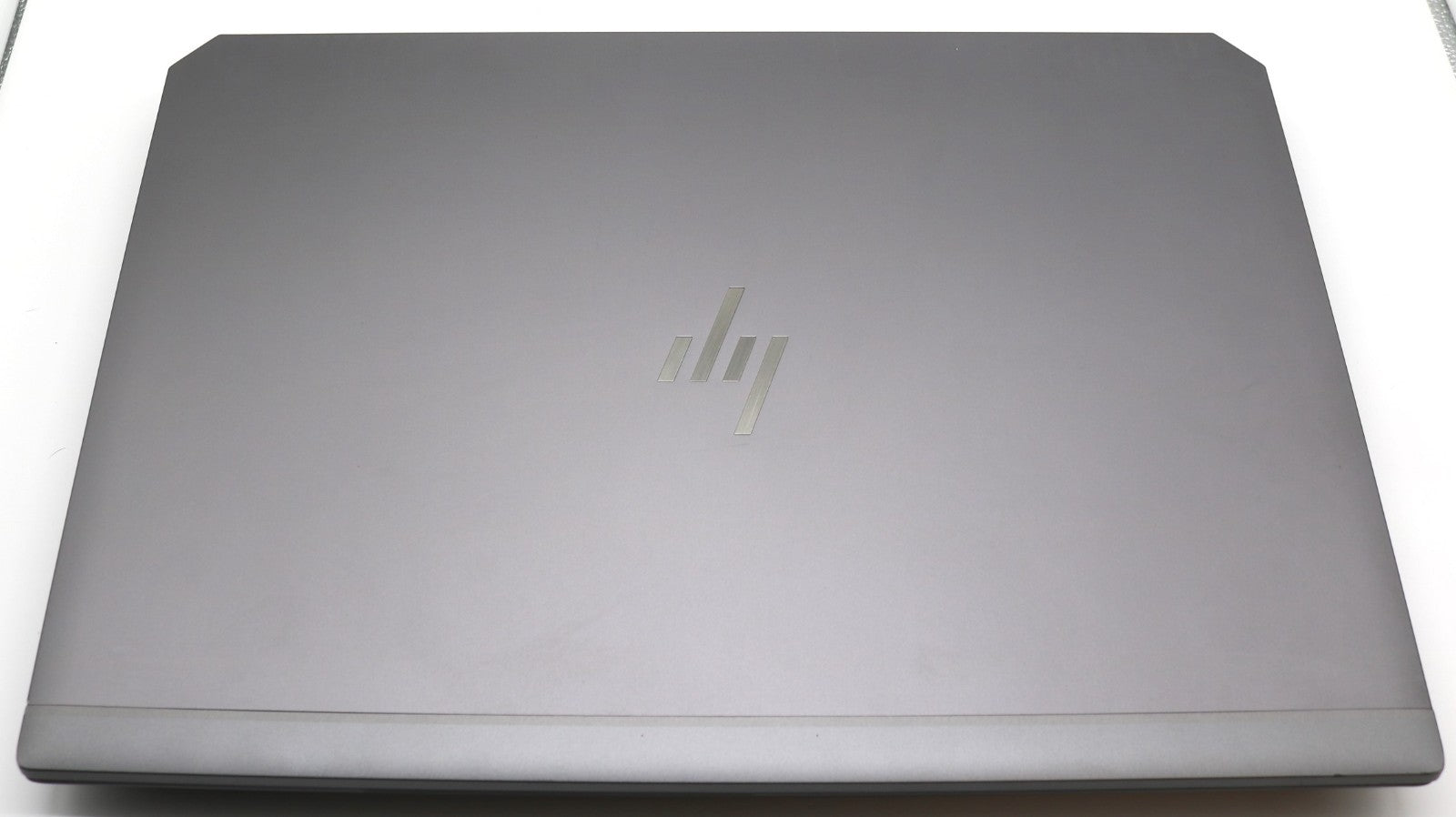 HP Zbook 17 G5 i7-8850H 32GB RAM 2x512GB SSD NVMe NVIDIA Quadro P1000 Win11