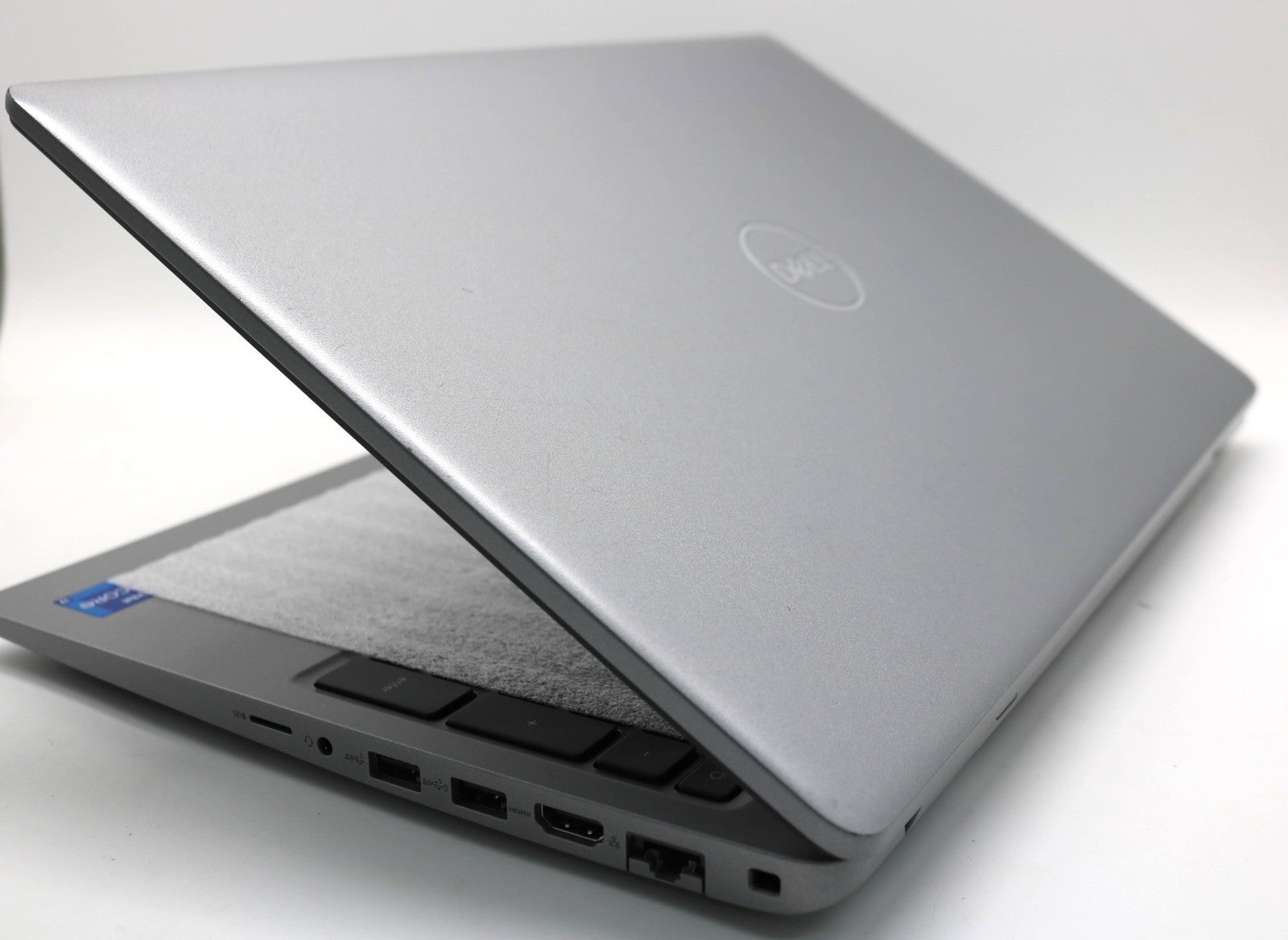 Dell Latitude 5540 i7-1370P 32GB RAM 512GB SSD 15,6 FullHD IPS Win11 #D9