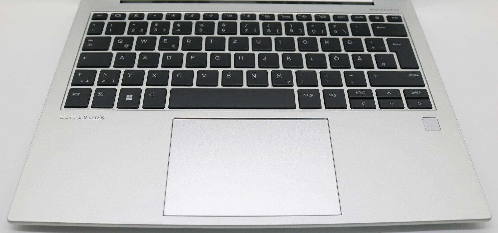 HP EliteBook 835 G10 AMD Ryzen 5 7540U 16GB RAM 512GB SSD AMD Radeon Graphics