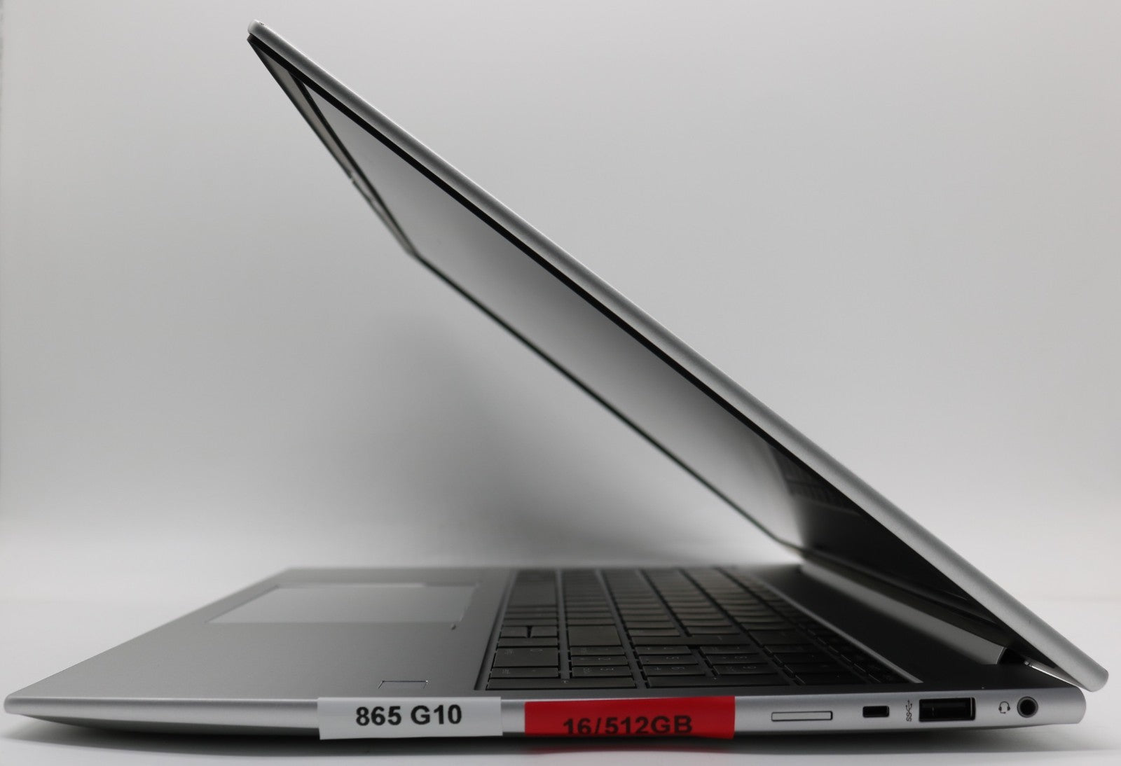 HP Elitebook 865 G10 AMD Ryzen 3 PRO 7440U 16GB RAM 512GB SSD 16 FullHD Win11