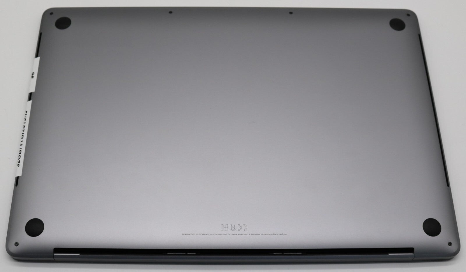 MacBook Pro 2019 16,1" i9-9th Gen. 32GB RAM 1TB SSD AMD Radeon 5500M GPU