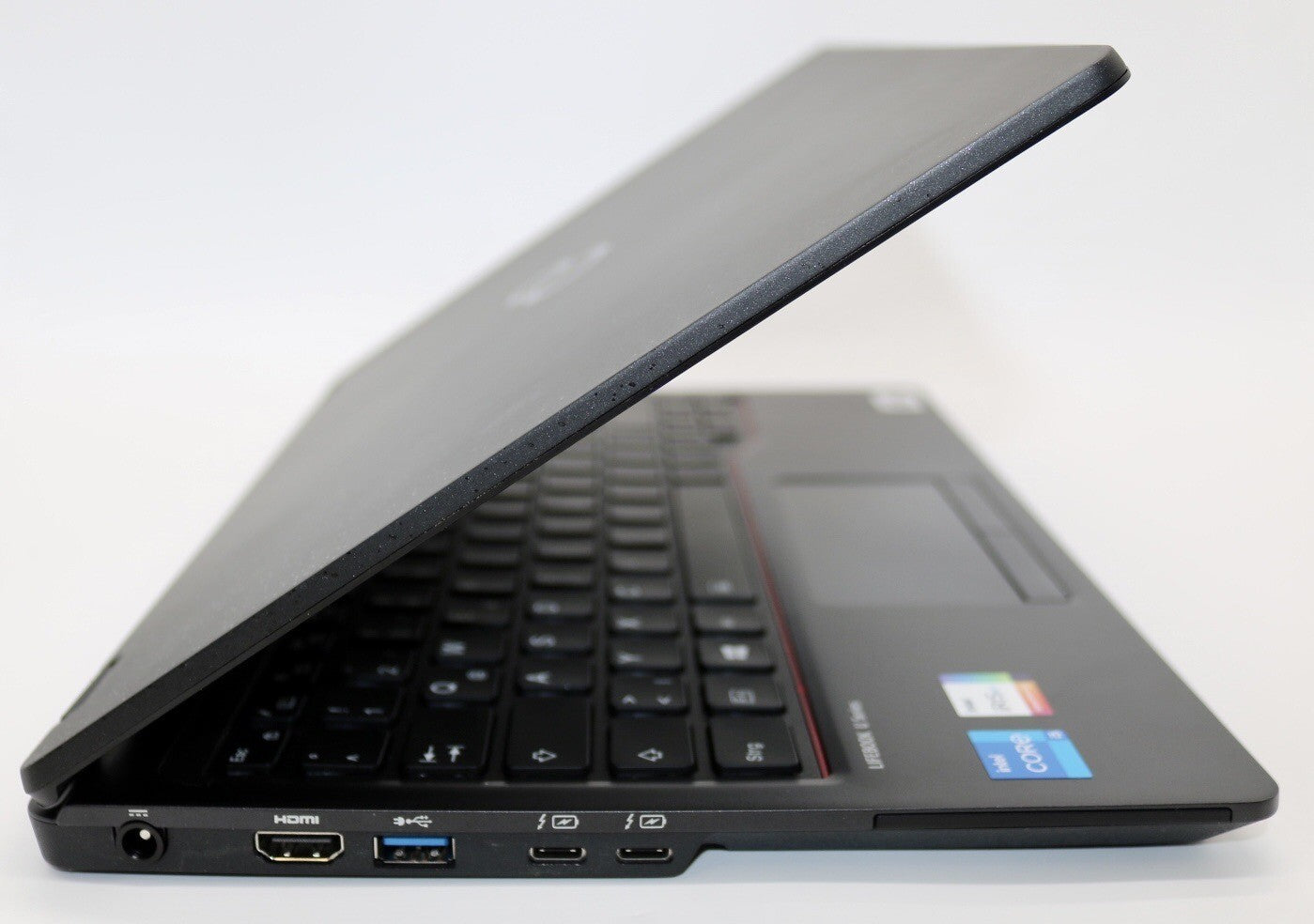 Fujitsu Lifebook U7311 - 13,3 Zoll Notebook i5, 11. Gen - 16GB - 256GB - Win 11