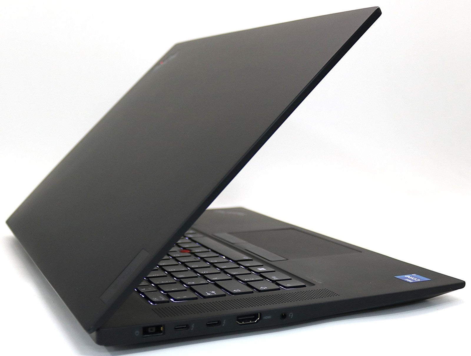 Lenovo ThinkPad P1 Gen6 – i7-13700H 64GB RAM 1 TB SSD 16″ HD Nvidia RTX2000 Ada