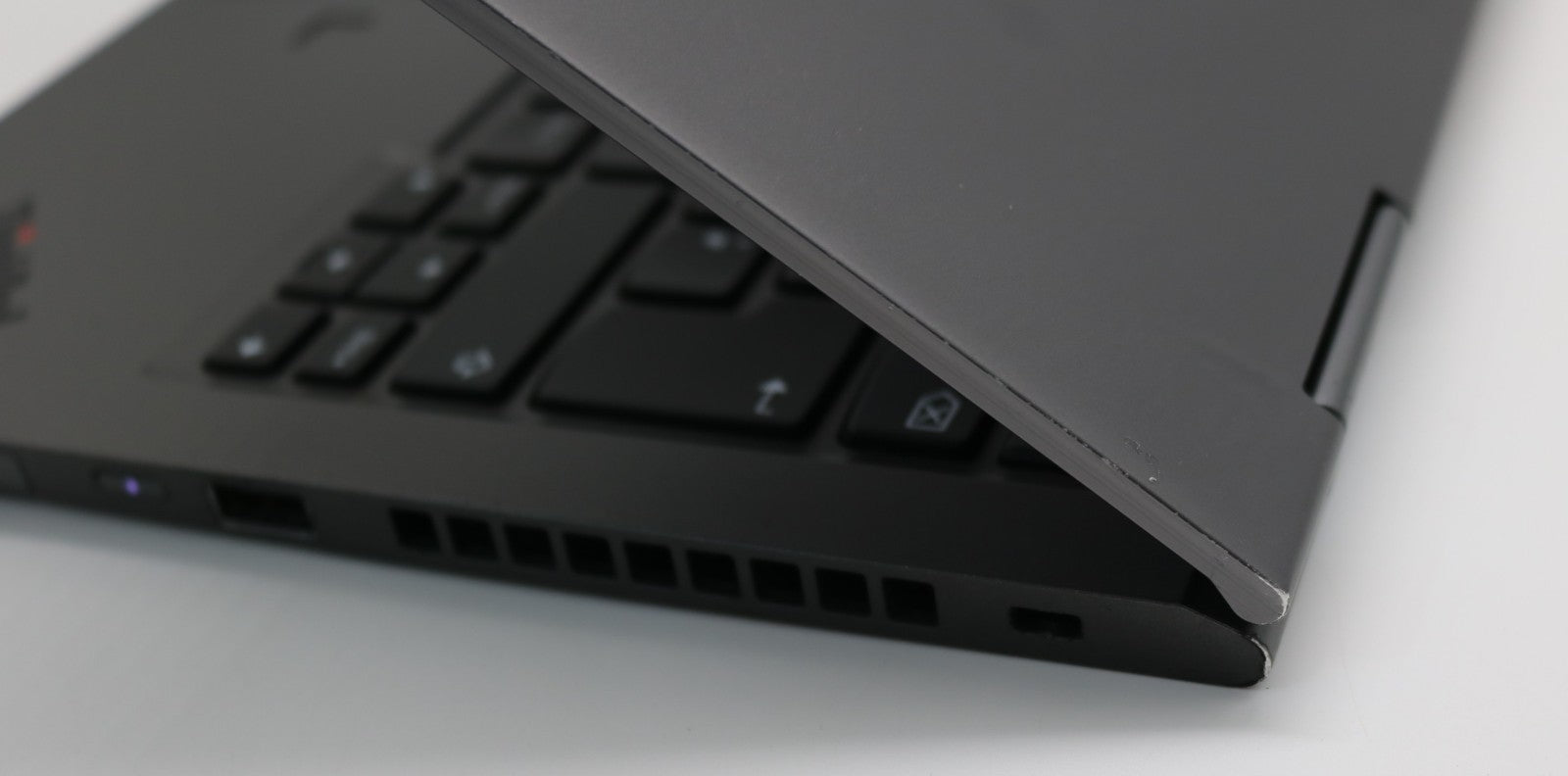 Lenovo Thinkpad X1 Yoga Gen4 2in1  i7-8665U 16GB RAM 512GB SSD Touch Stift LTE