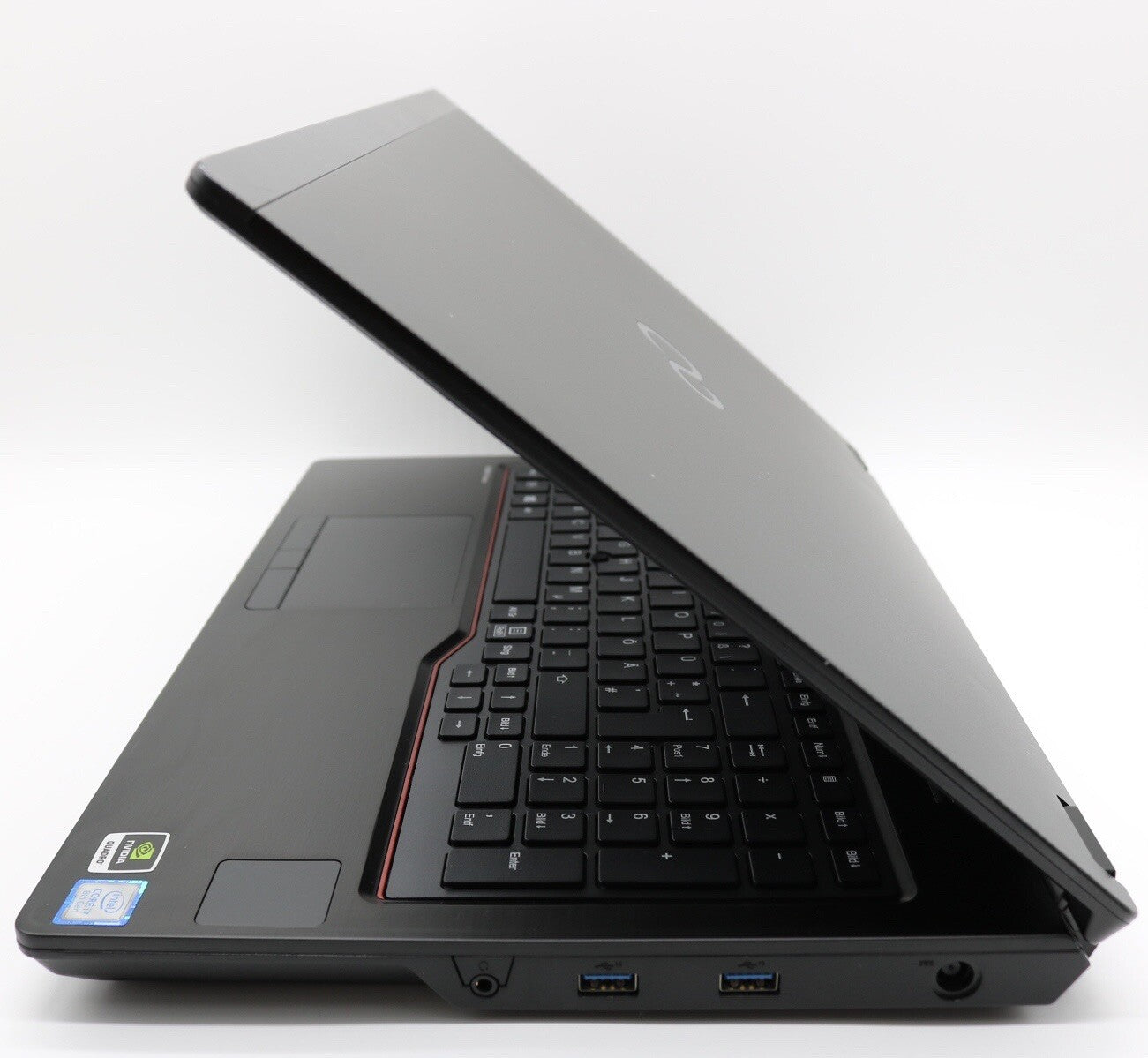 Fujitsu Celsius H780 i7-8750H 32GB RAM 512 SSD NVMe 15,6 FullHD + Dock + 2NT