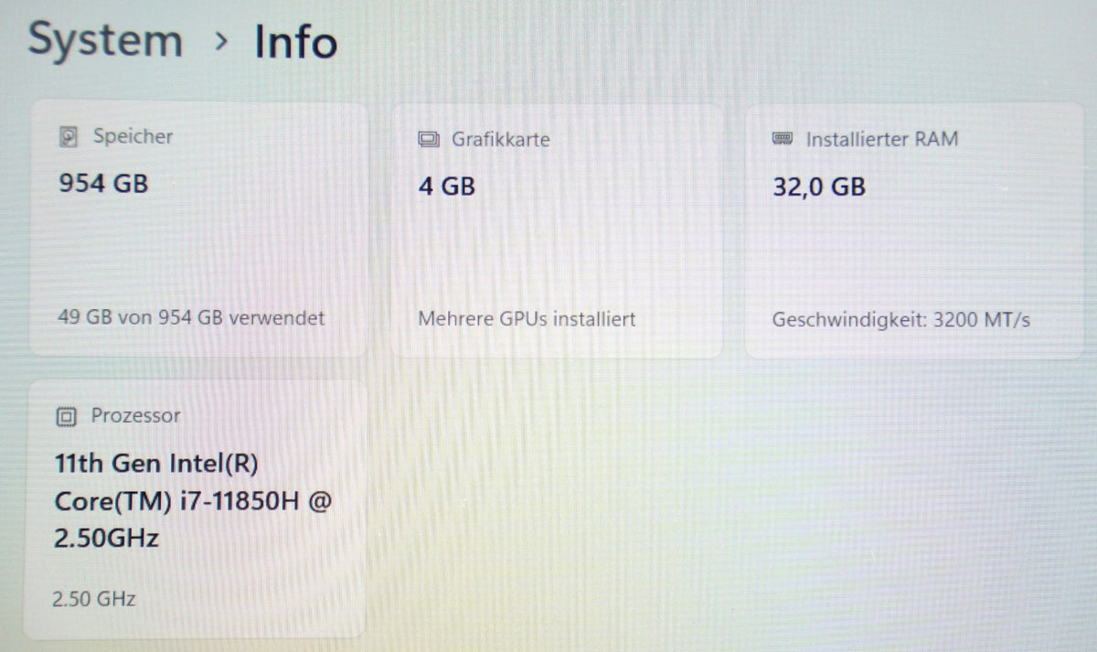 Dell Precision 7560 i7-11850H 32GB RAM 1TB SSD 15,6" FHD NVIDIA T1200 W11 #GK01