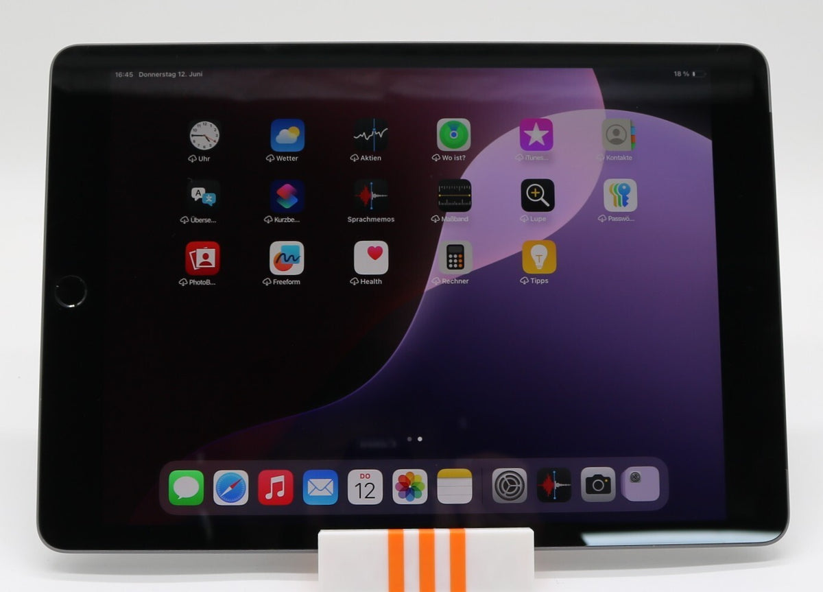 iPad 8 th Generation Wi-Fi + Cellular 128GB 10,2 Zoll Space Grau ohne OVP #85