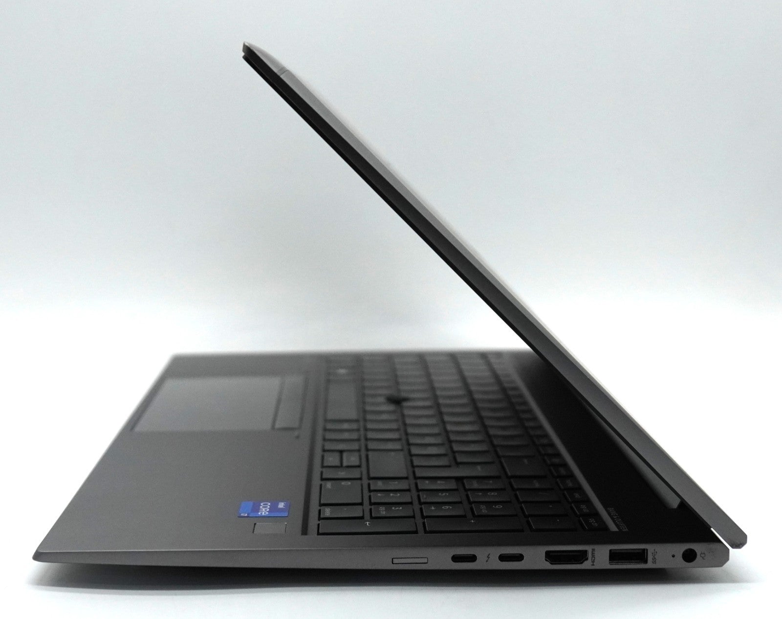 HP ZBook Firefly 15 G8 i7-1165G7 32GB RAM 1TB NVIDIA T500 LTE QWERTY Win 11