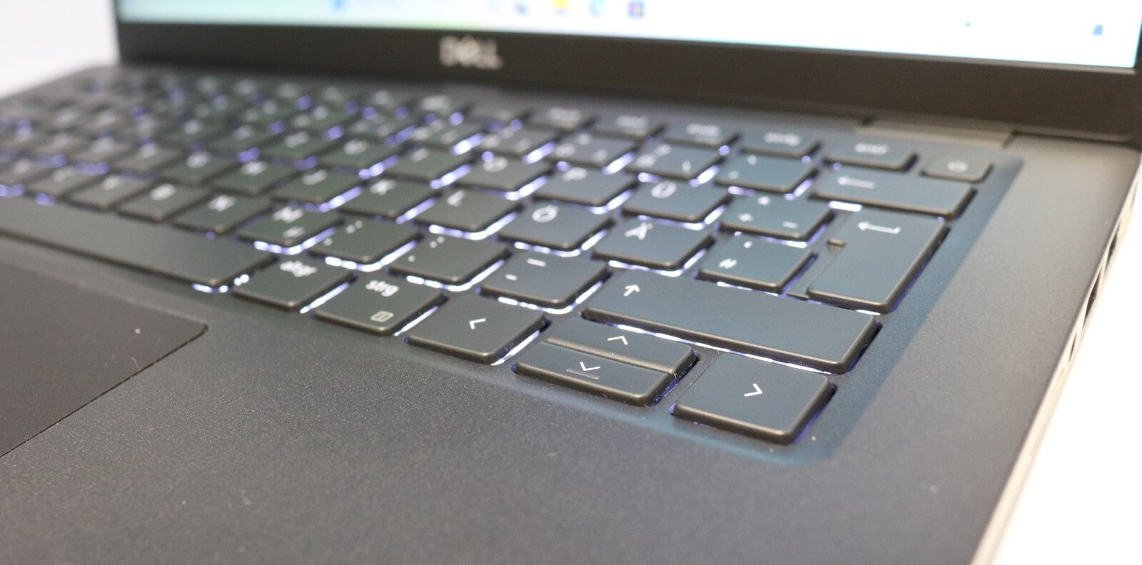 Dell Latitude 7410 i5-10310u Quad Core 16GB RAM 256GB SSD FullHD Backlight