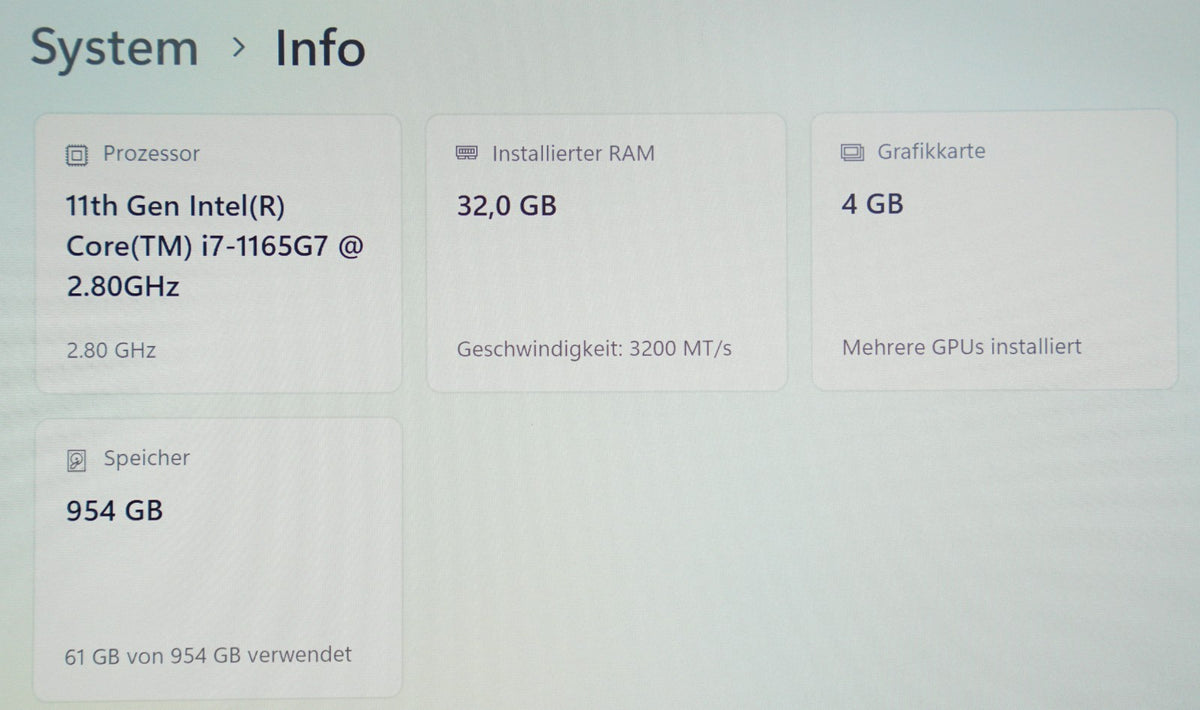 HP ZBook Firefly 15 G8 Intel i7-1165G7 32GB RAM 1TB SSD NVIDIA T500 LTE Win 11