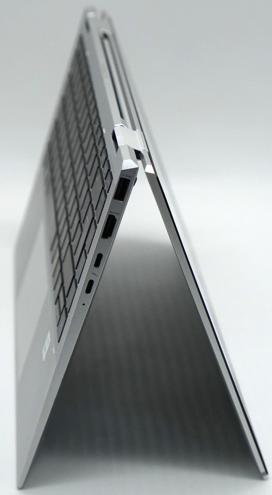 HP EliteBook x360 1040 G7 i7-10710U 16GB RAM 512GB SSD 14'' FullHD Touch Win11