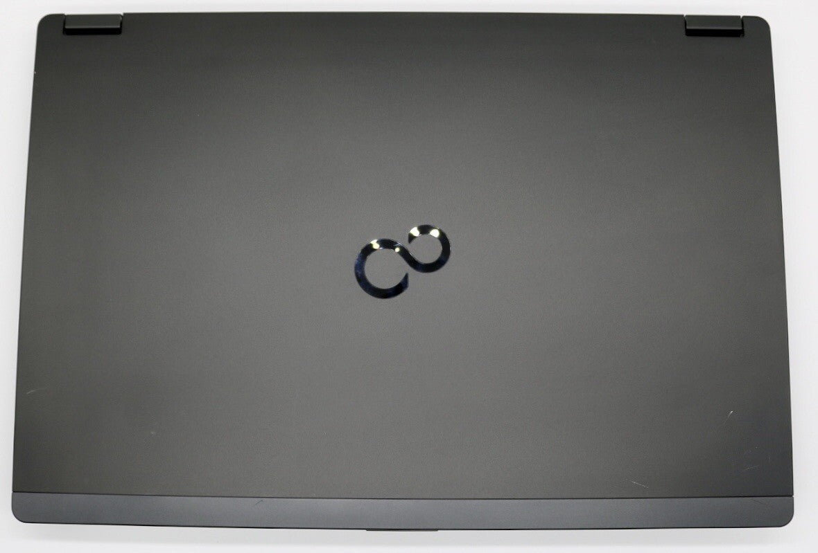 Fujitsu Celsius H780 i7-8750H 32GB RAM 512 SSD NVMe 15,6 FullHD + Dock + 2NT