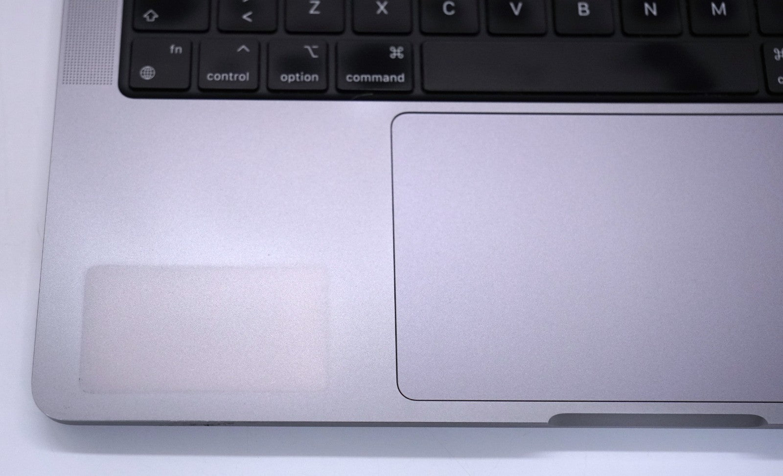 Apple MacBook Pro 14" M1 Pro 16GB RAM 512GB SSD QWERTY (Schwedisch) MDM Sperre