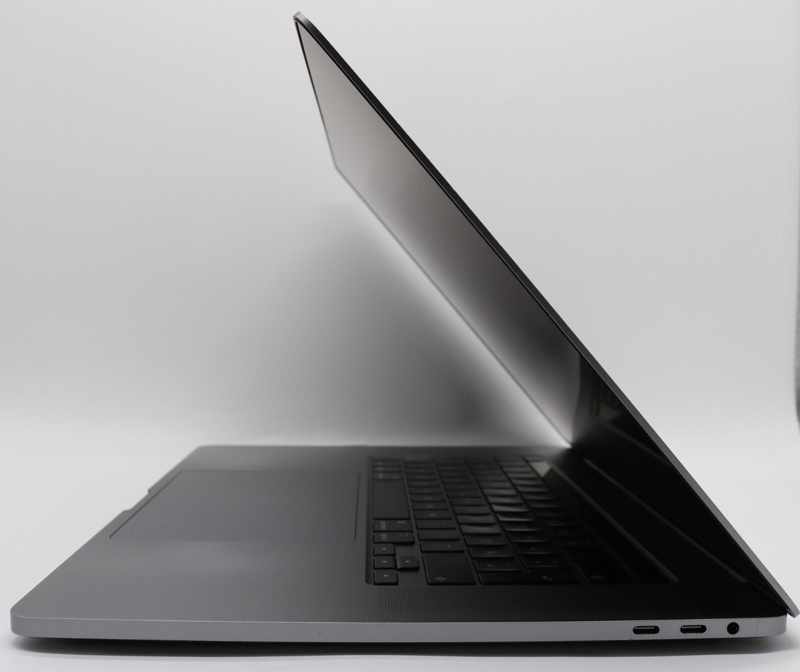MacBook Pro 2019 16" i7-9th Gen 32GB RAM 512GB SSD AMD Radeon 5300  #254