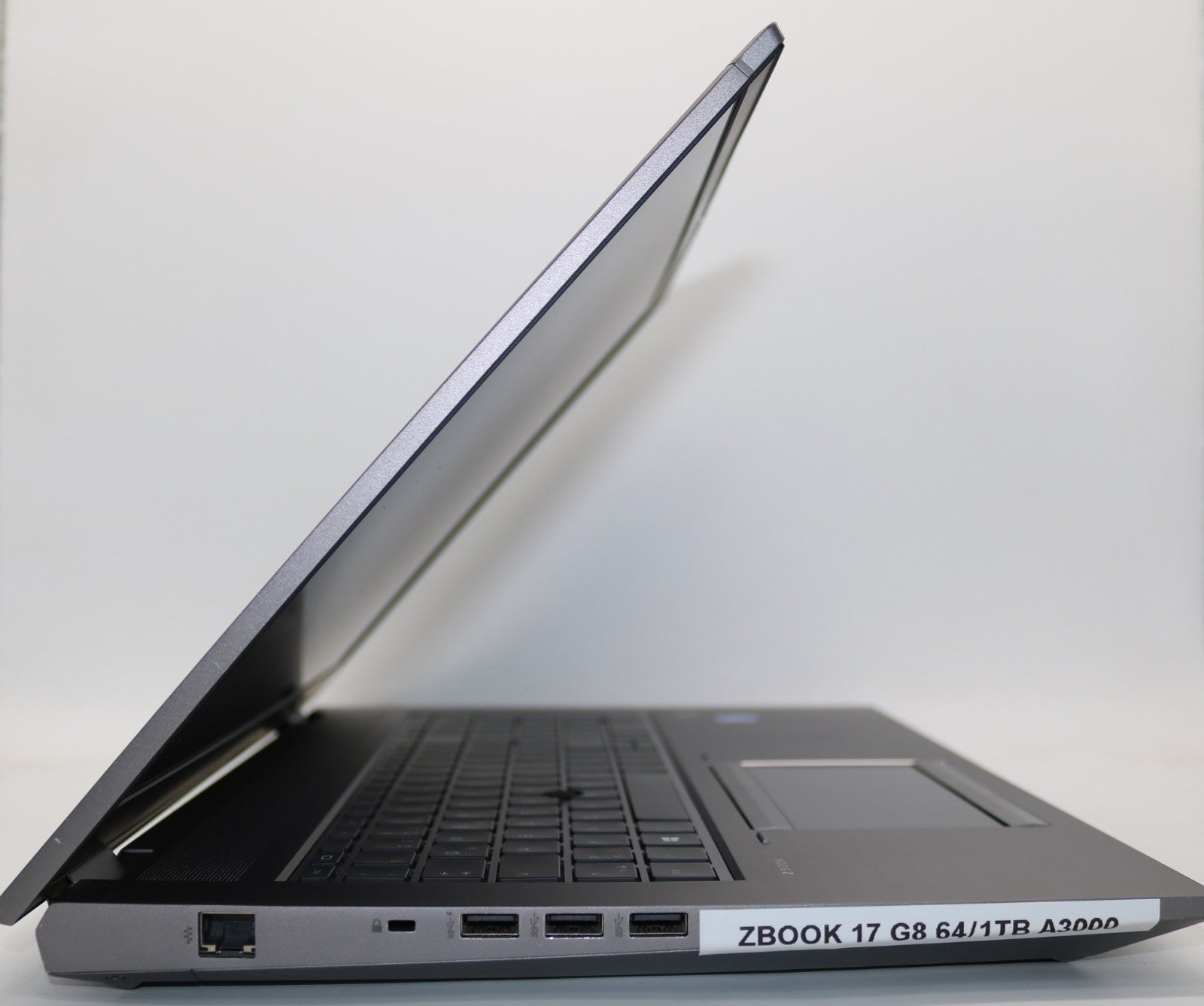 HP Zbook Fury 17,3" G8 MW i7-11850H 64GB RAM 1TB SSD NVIDIA RTX A3000 Win 11