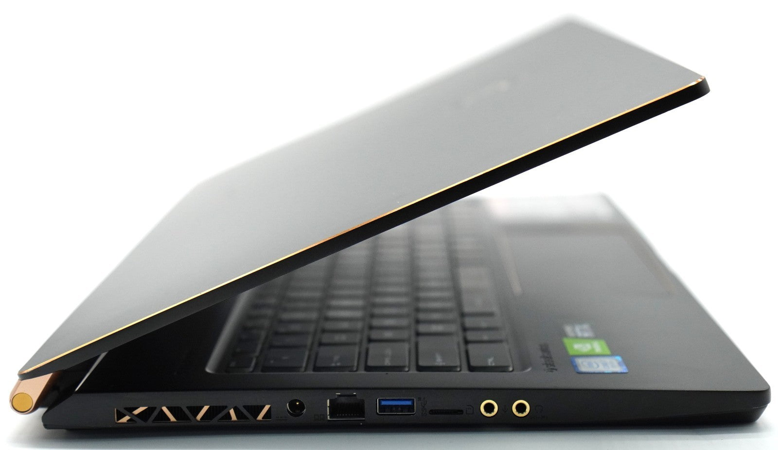 MSI Gaming GS75 Stealth 8SE i7-8th 32GB RAM 1TB SSD GeForce RTX 2060 QWERTY W11