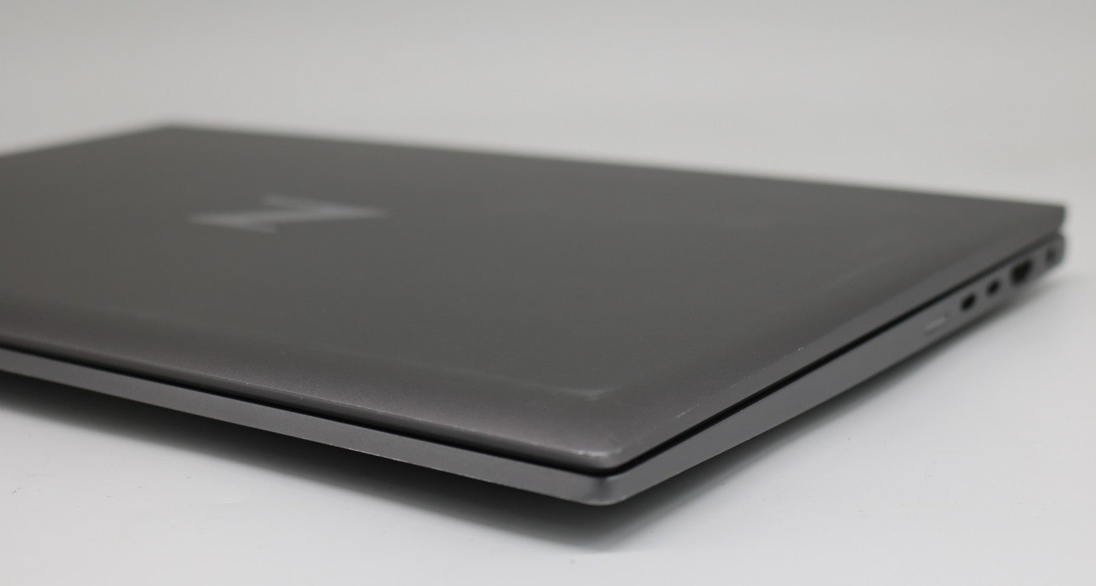 HP Zbook Firefly 14 G8 Mobile Workstation PC i7-1185G7 32GB RAM 256GB SSD Win 11