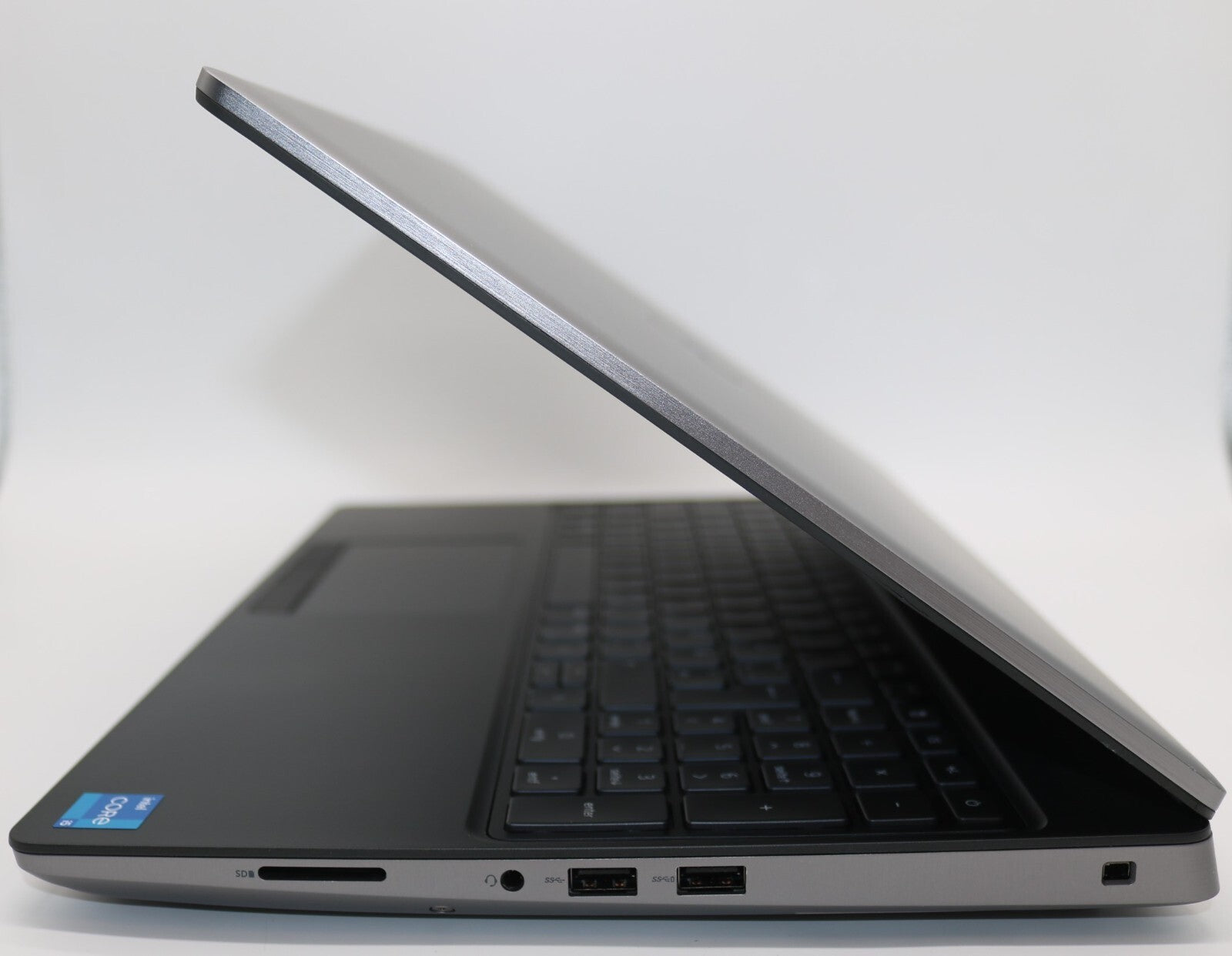 Dell Precision 7560 i5-11500H  32GB RAM 512GB SSD 15,6" FHD RTX A3000 Win11