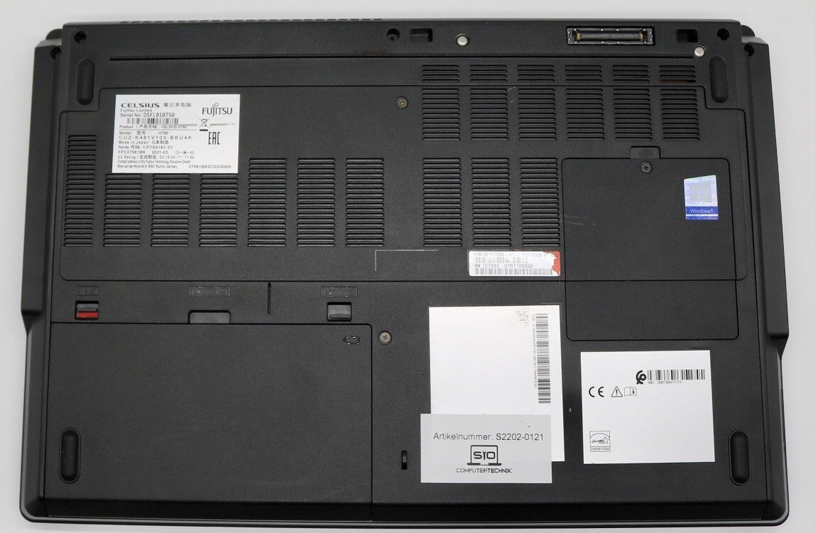 Fujitsu Celsius H780 i7-8750H 32GB RAM 512 SSD NVMe 15,6 FullHD + Dock + 2NT