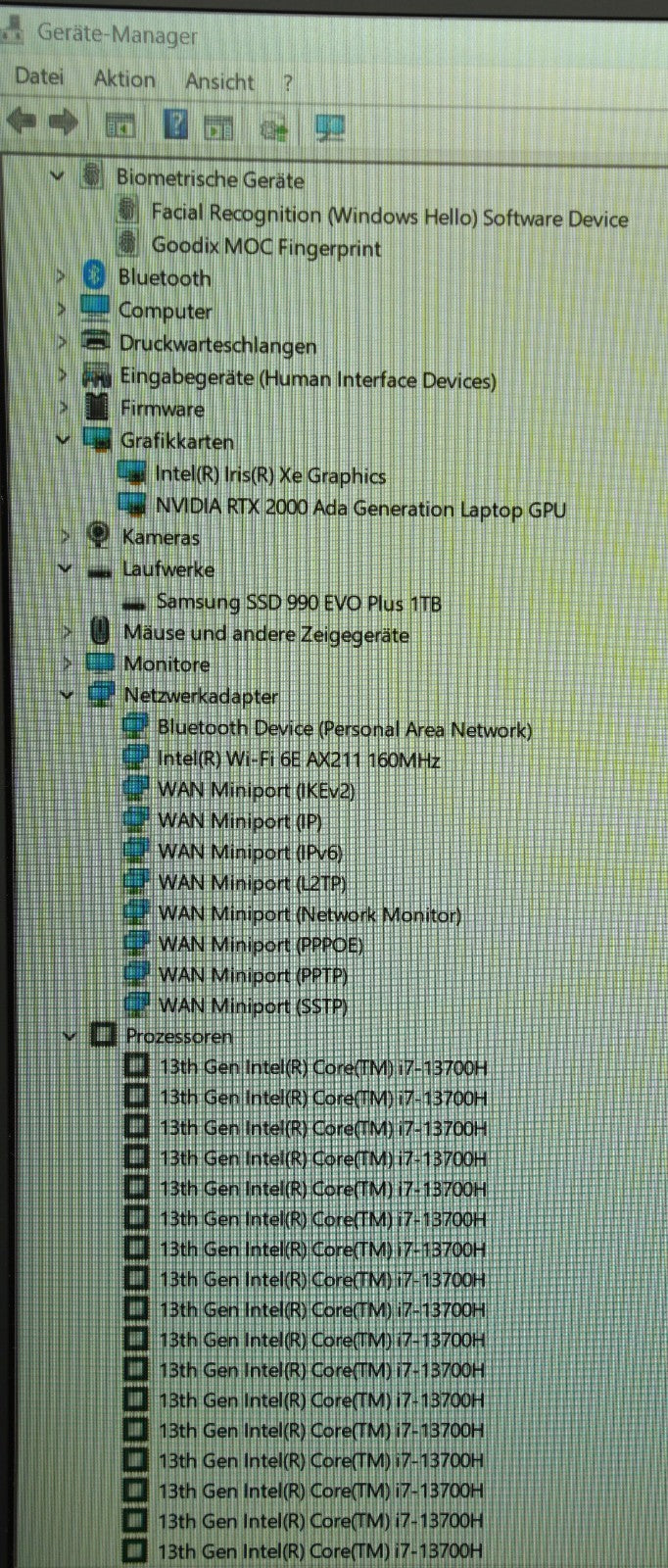 Lenovo ThinkPad P1 Gen 6 i7-13700H 64GB RAM 1TB SSD NVIDIA RTX 2000 Neue SSD W11