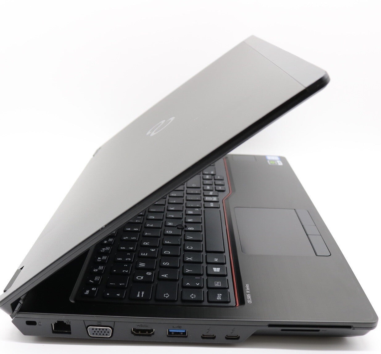 Fujitsu Celsius H780 i7-8750H 32GB RAM 512 SSD NVMe P600 15,6 Zoll A-Ware Win11