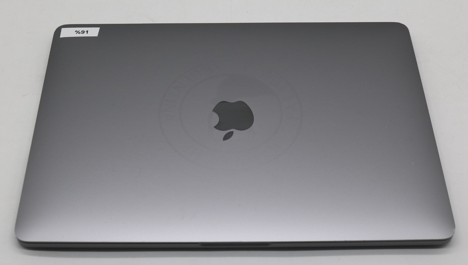 MacBook Pro M1 (2020) 13,3 Zoll Retina 2560x1600 M1 Chip 16GB RAM 256GB SSD #M1