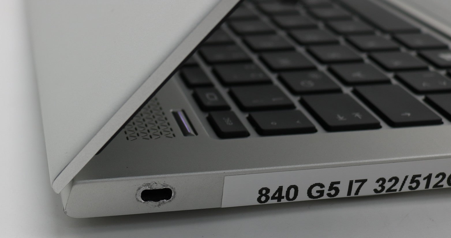 HP Elitebook 840 G5 i7-8550U 32GB RAM 512GB SSD 14" 4K Display Win11 Pro