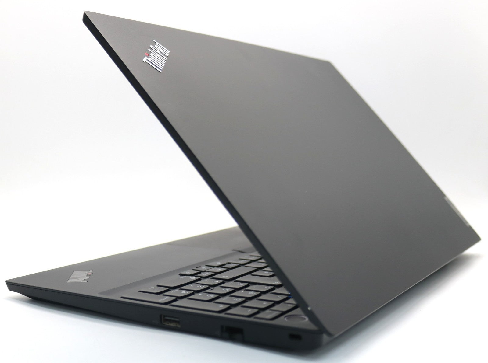 Lenovo Thinkpad E15 Gen2 AMD Ryzen 5 4500U 16B RAM 512GB SSD 15,6 FullHD Win11