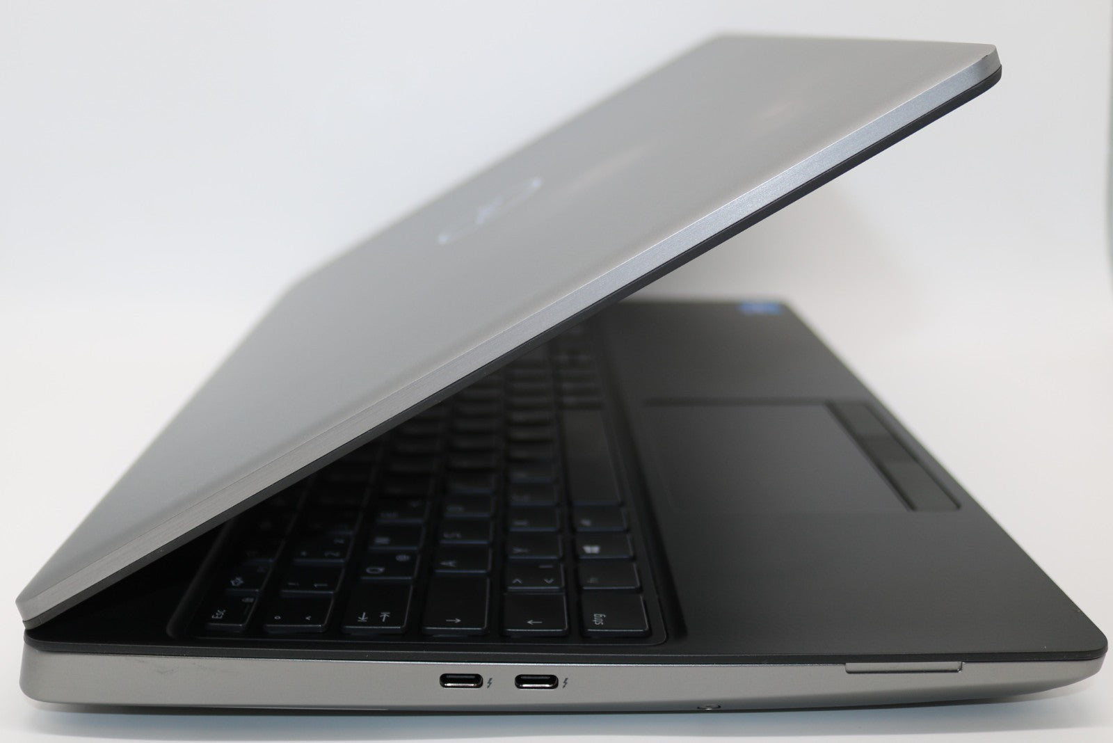 Dell Precision 7560 i5-11500H  32GB RAM 512GB SSD 15,6" FHD RTX A3000 Win11