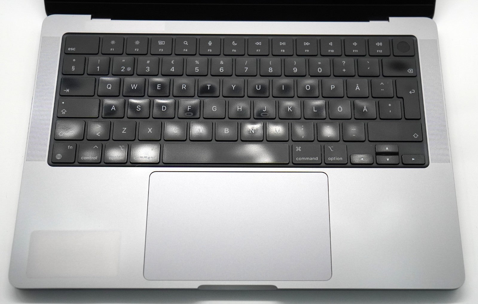 Apple MacBook Pro 14" M1 Pro 16GB RAM 512GB SSD QWERTY (Schwedisch) MDM Sperre
