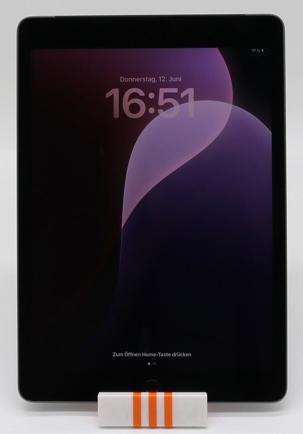 iPad 8 th Generation Wi-Fi + Cellular 128GB 10,2 Zoll Space Grau ohne OVP #95