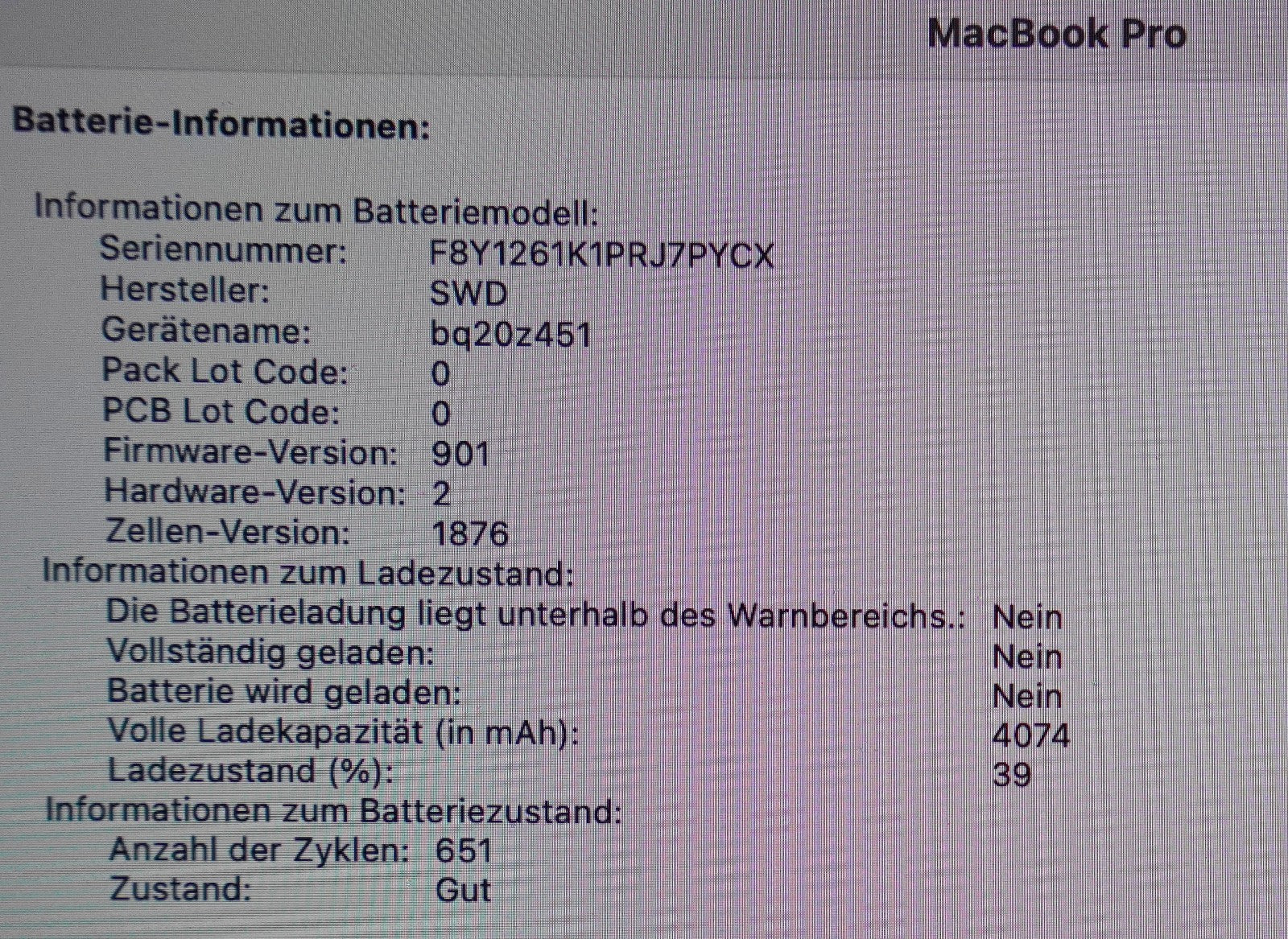 MacBook Pro 2020 13,3" Retina i5-10th Gen. 16GB RAM 512GB SSD Intel Iris+ #651