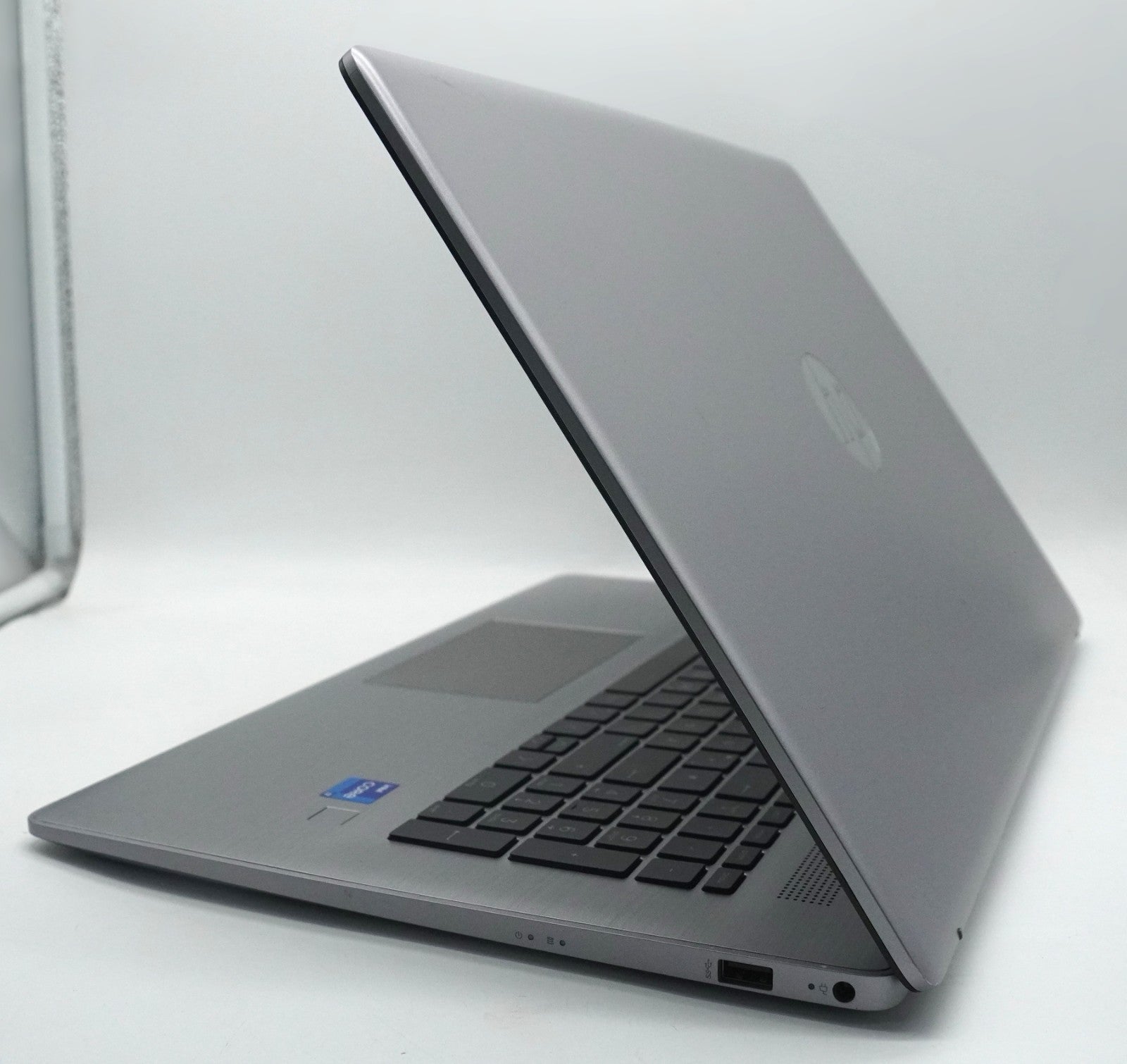 HP Notebook PC XXL 470 G8 i7-1165G7 16GB RAM 512GB SSD 17,3" FullHD Win11 Pro