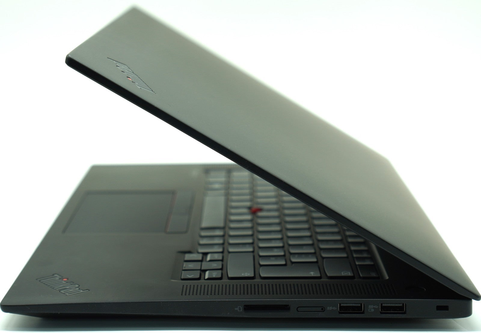 Lenovo ThinkPad P1 Gen 6 i7-13700H 64GB RAM 1TB SSD NVIDIA RTX 2000 Neue SSD W11