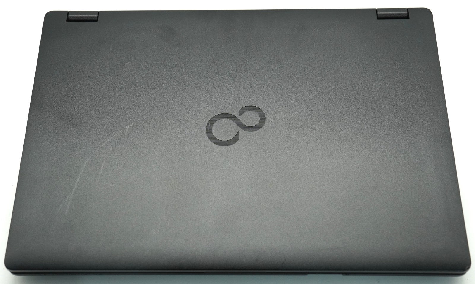 Fujitsu LifeBook E449  Intel Core i3-8130U 16 GB RAM 256 GB SSD 14″ Full HD