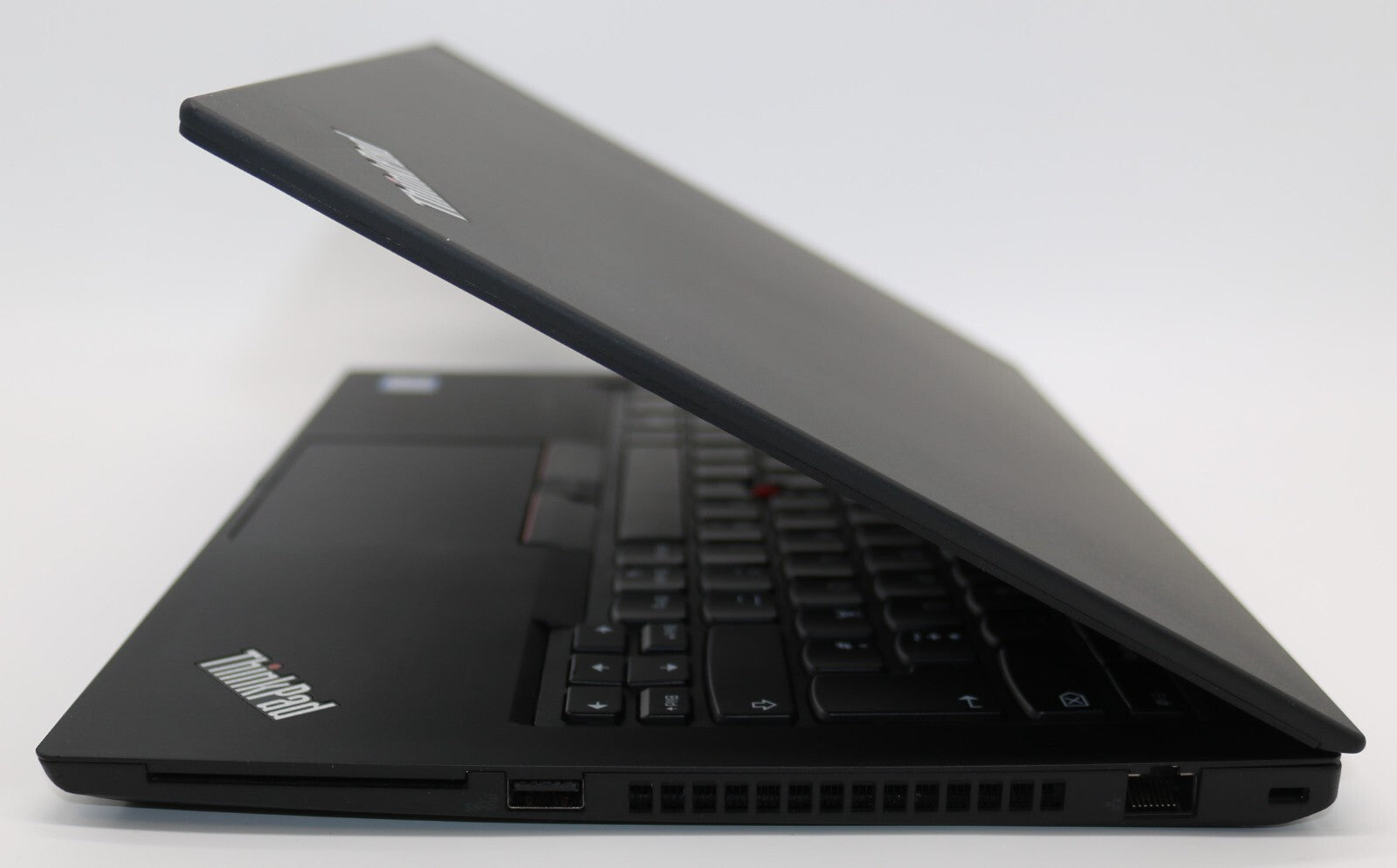 Lenovo Thinkpad T490 Laptop i5-8265u 16GB RAM 512GB SSD NVMe FullHD IPS Backlit