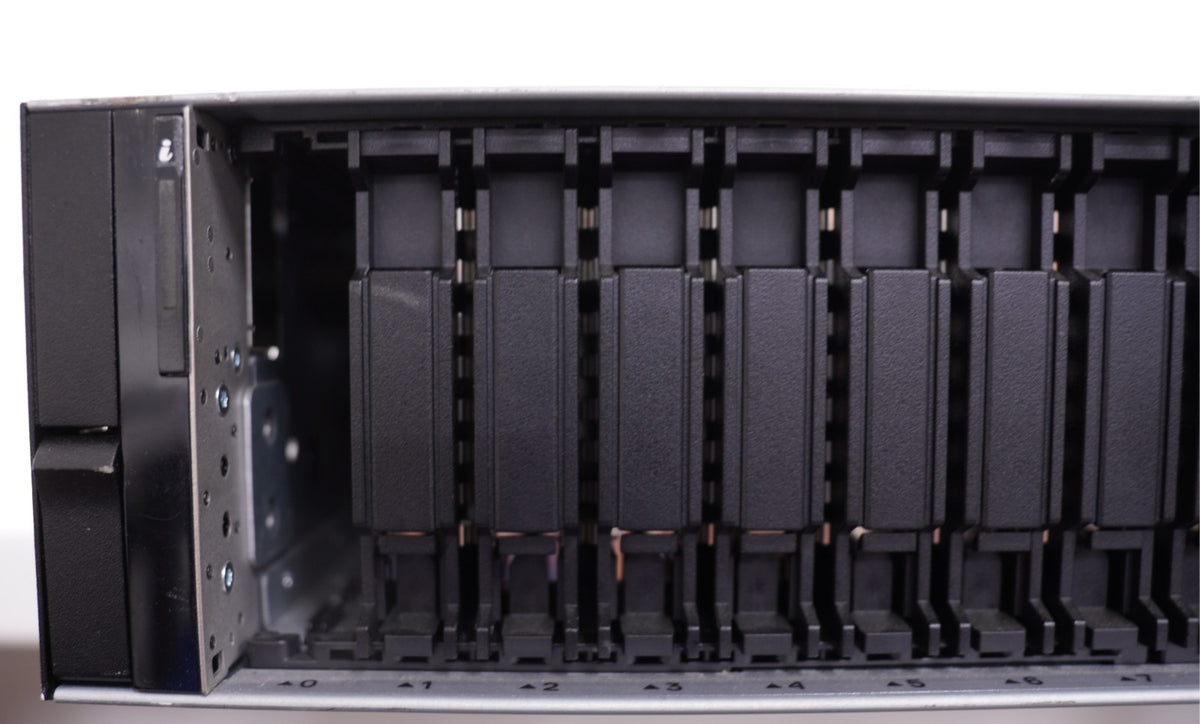 Dell EMC PowerEdge R740 2x Xeon Gold 6244 128GB DDR4 RAM 2U Server ohne HDD