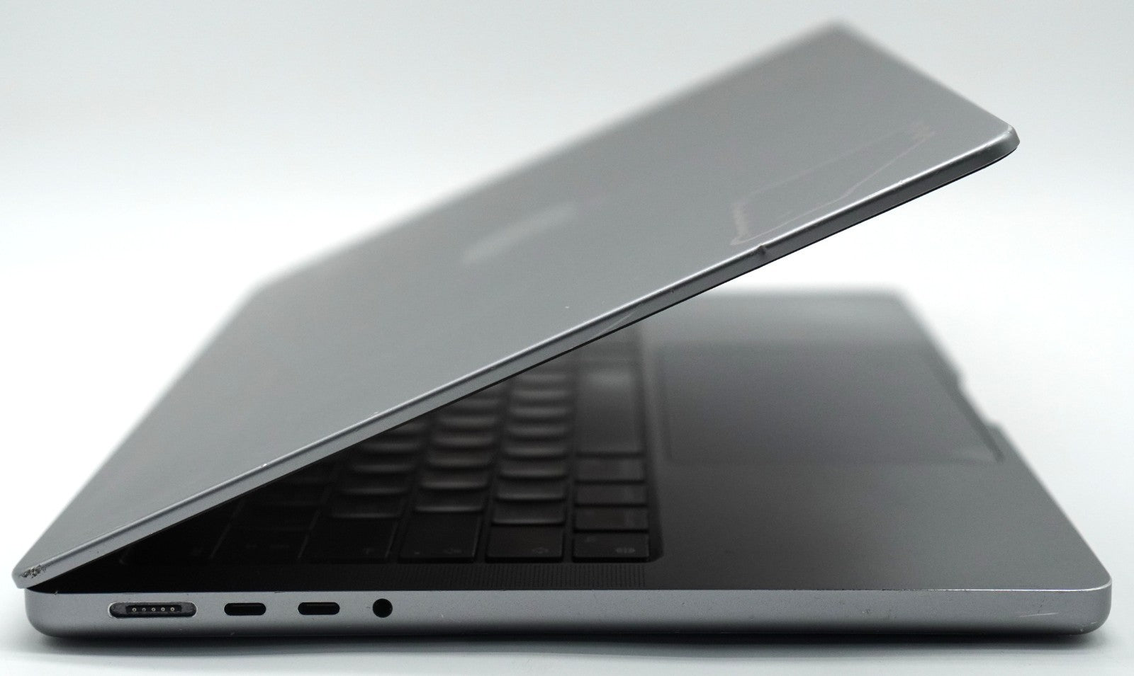 Apple MacBook Pro 14" 2021 M1 Pro 32GB RAM 512GB SSD Liquid Retina XDR OS Tahoe