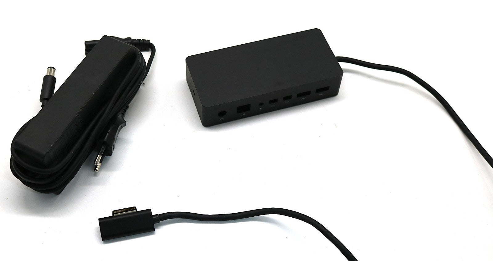 Microsoft Surface Pro 5 i5-7300u 8GB RAM 256GB SSD 2K Display TOUCH 2in1  Dock