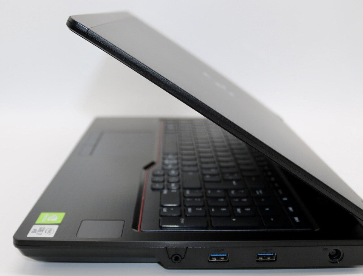 Fujitsu Celsius H7510 i7-10850H 6 Kerne 64GB RAM 1TB SSD (neu) Quadro T1000