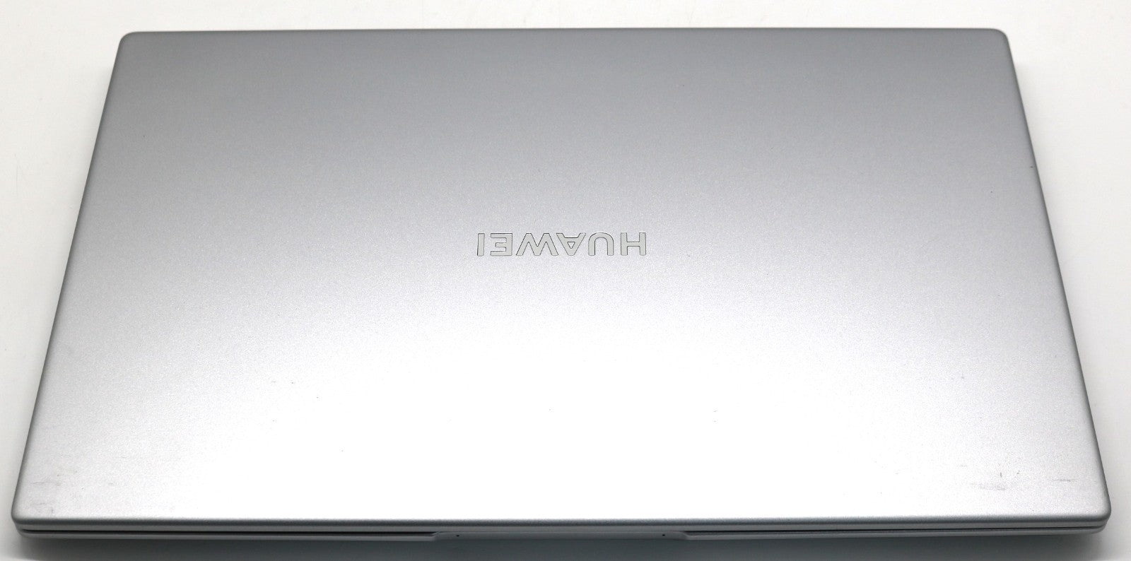 Huawei Matebook D15-WDQ9 AMD Ryzen 5 5500U 8GB RAM 512GB SSD Win11 QWERTY