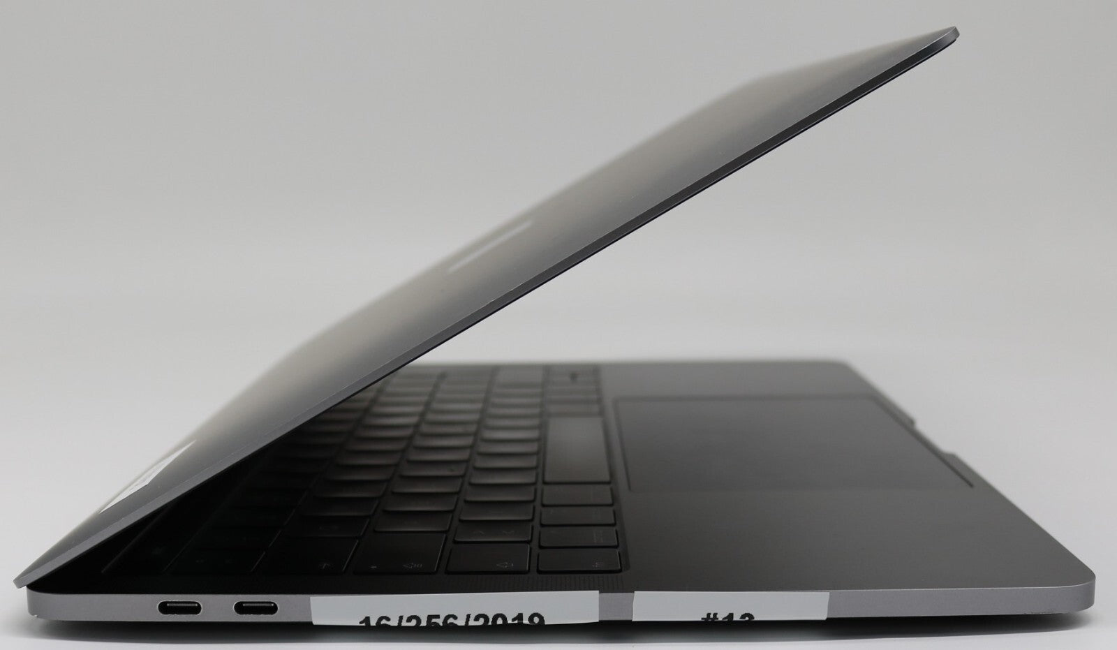 Macbook Pro 2019 13,3  i5 CPU 16GB RAM 256GB SSD Retina 2560x1600 #300