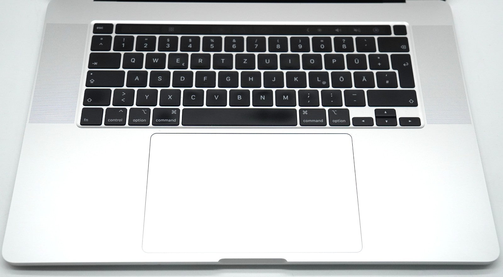 MacBook Pro 16" 2019 Intel Core i9 32GB RAM 1TB SSD Intel UHD 630 OS Tahoe #350