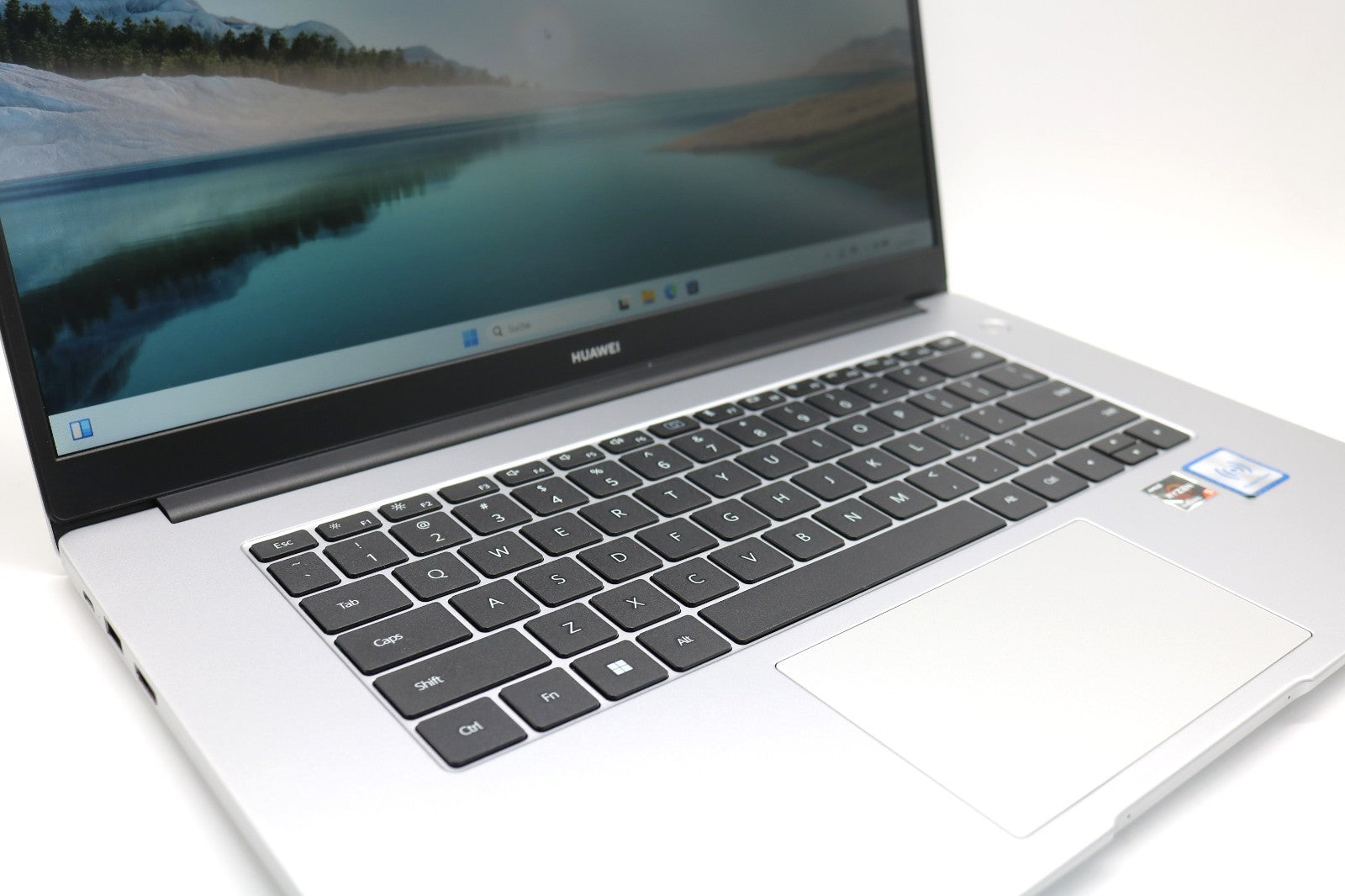 Huawei Matebook D15-WDQ9 AMD Ryzen 5 5500U 8GB RAM 512GB SSD Win11 QWERTY
