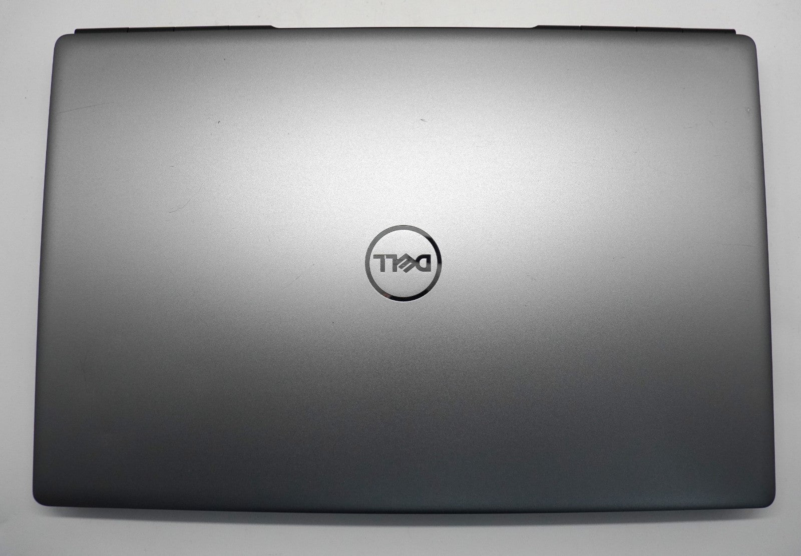 Dell Precision 7760 – Intel Xeon W-11855M | 64GB RAM | 1TB SSD | NVIDIA RTX A400
